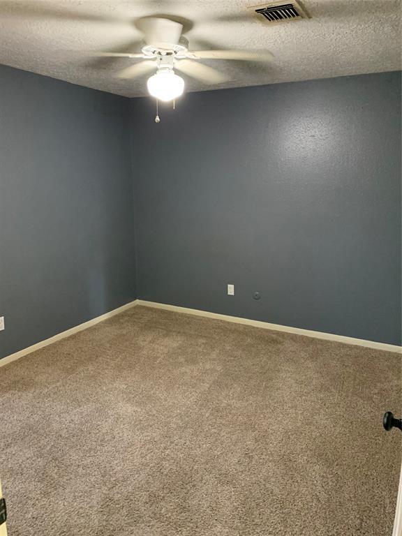 Building Photo - 13102 Sherwood Oaks Dr