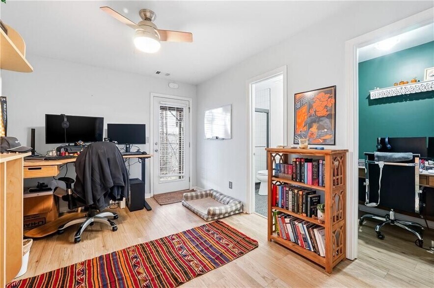 Building Photo - 1149 Liberty Pkwy NW