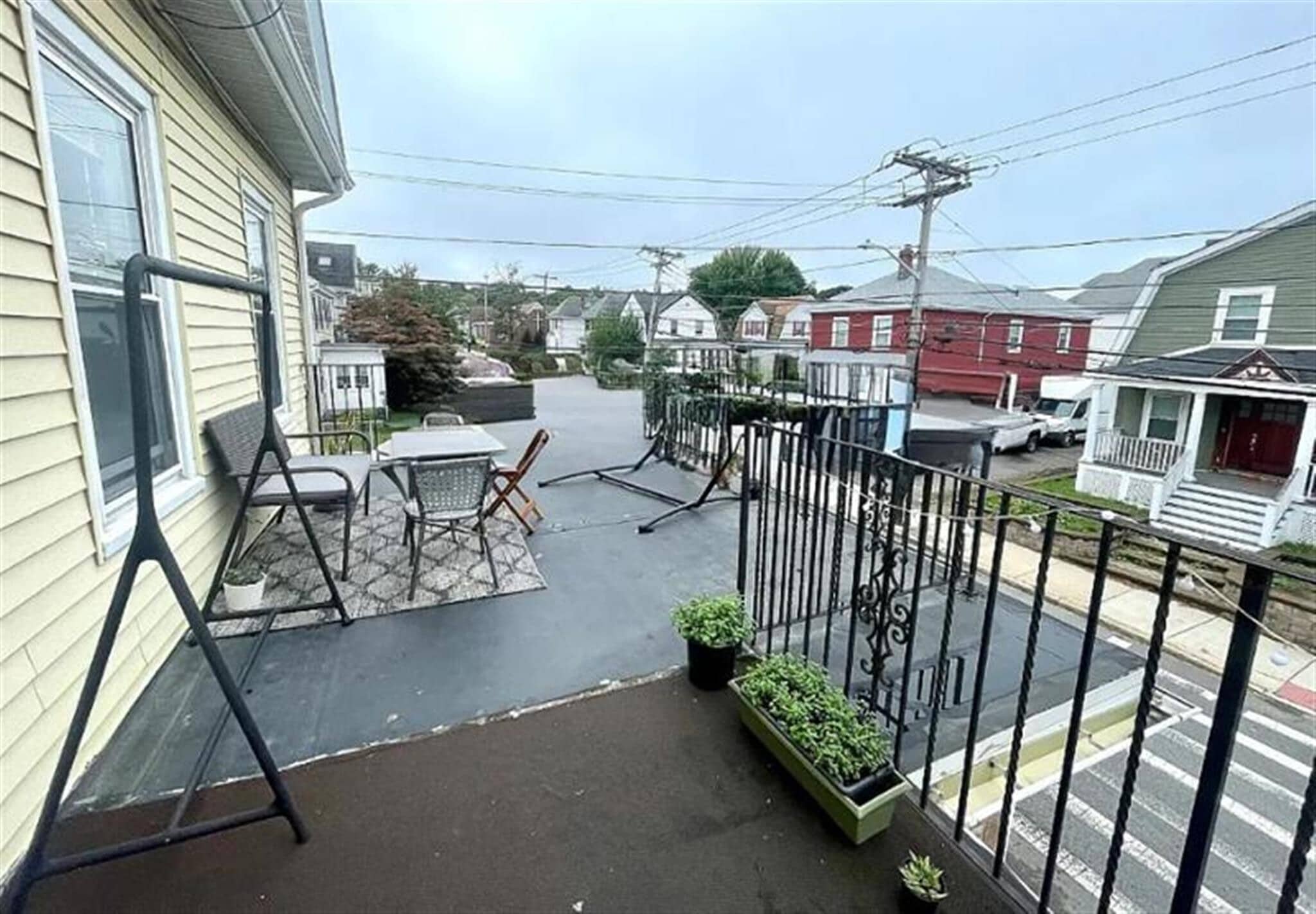 Building Photo - 123 Winthrop St