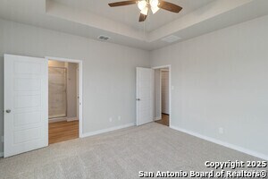 Building Photo - 415 Cross Barn Blvd