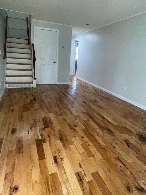 Building Photo - Fully Renovated 4-Bedroom Townhouse Available for Rent!
