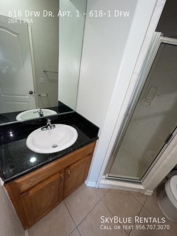 Building Photo - 618 DFW Dr