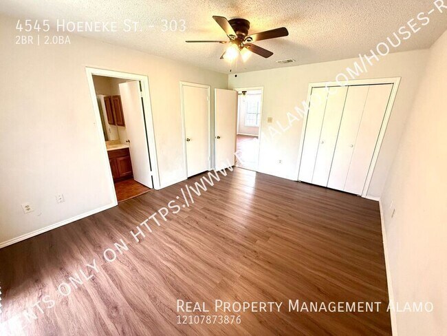 Building Photo - 4545 Hoeneke Dr