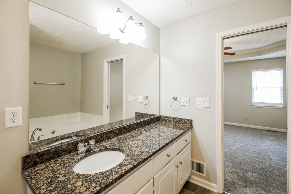 Building Photo - 1169 Granite Ln