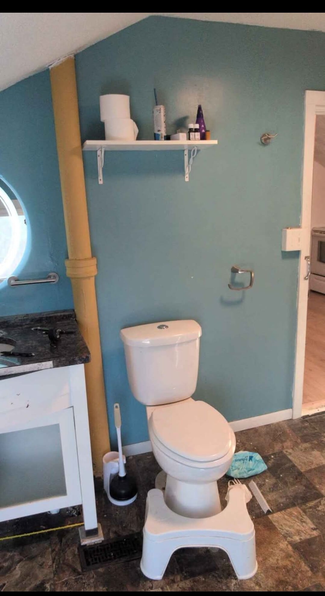 Building Photo - 327 S Adams St