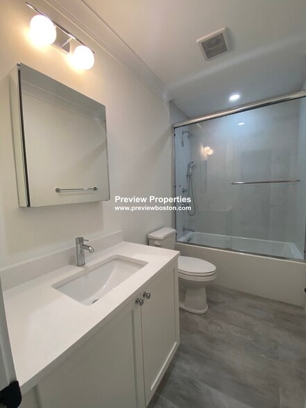 Building Photo - 14 Lopez Ave