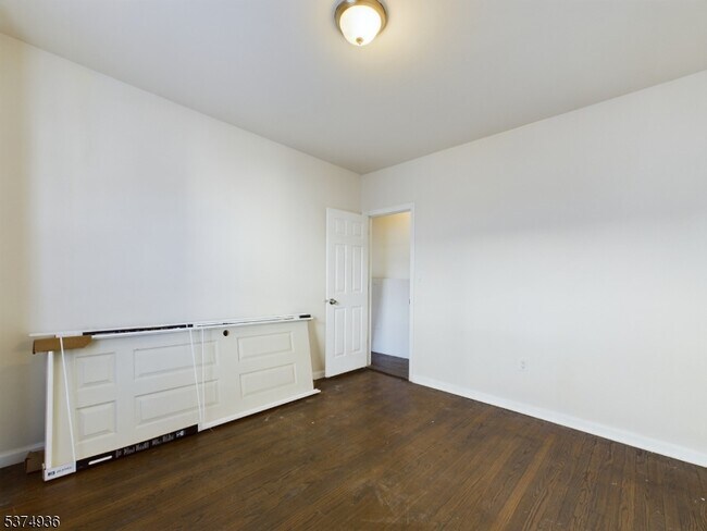 Building Photo - 255 S 19th St