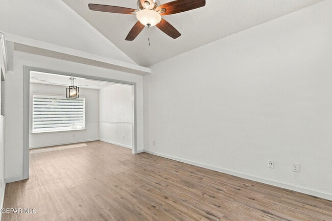 Building Photo - 6728 Dakota Ridge Dr