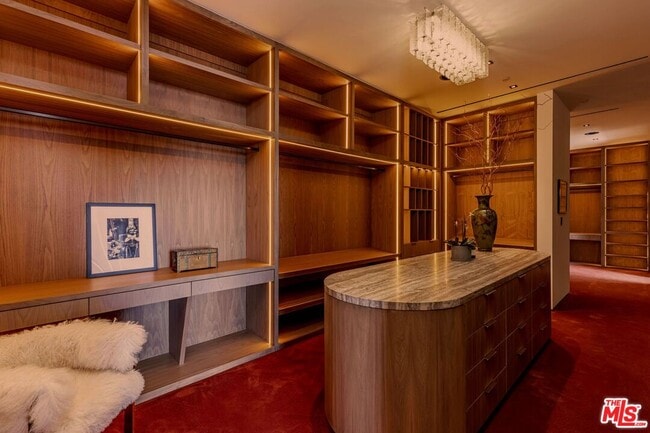 Building Photo - 1851 N Stanley Ave