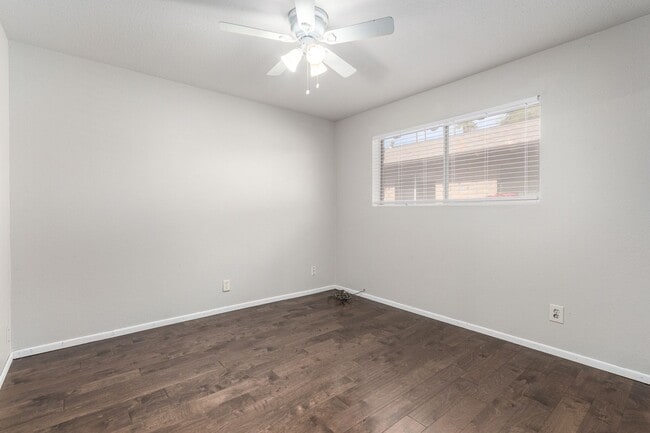 Building Photo - Prime Tempe Location – Minutes from ASU!
