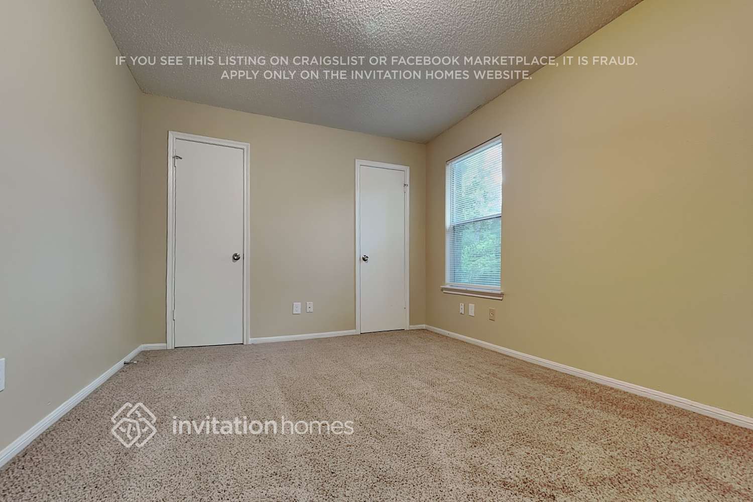 Building Photo - 11 Brentwood Oaks Ct