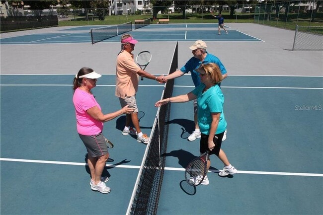 Building Photo - 2454 Australia Way E