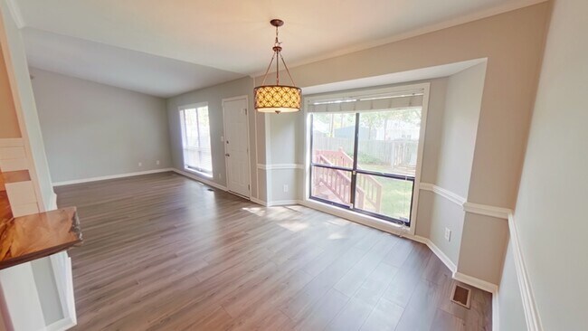 Building Photo - 731 Prestige Blvd