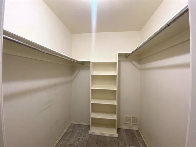 Building Photo - 13535 Red Fern Ln
