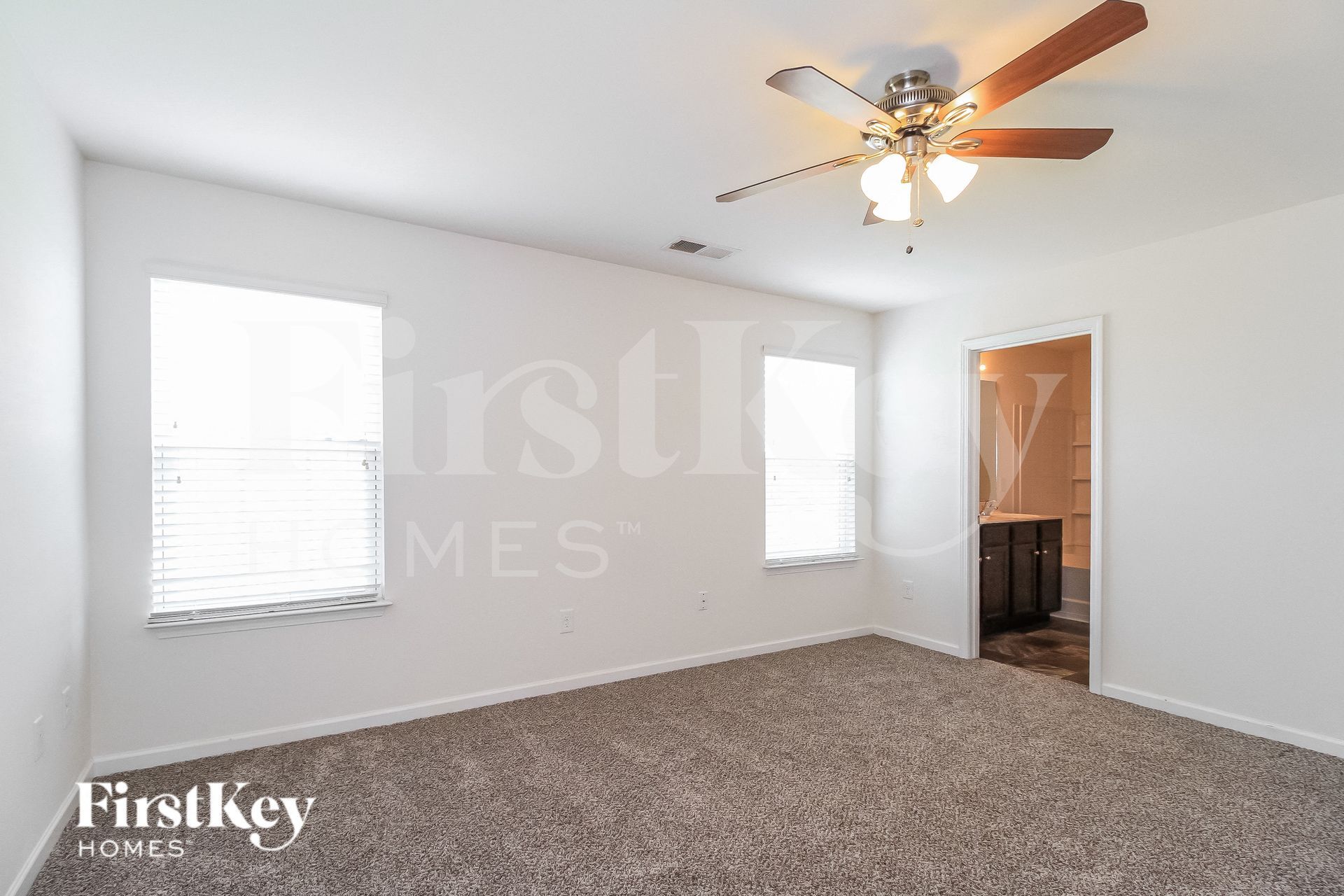 Building Photo - 1377 Aurora Glen Dr