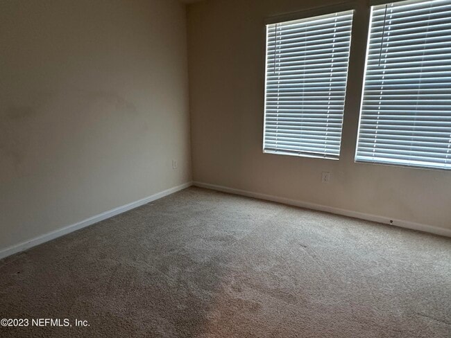 Building Photo - 8226 Watercourse Wy