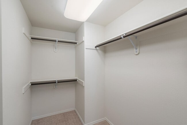 Building Photo - 3616 SW Pumice Stone Ave