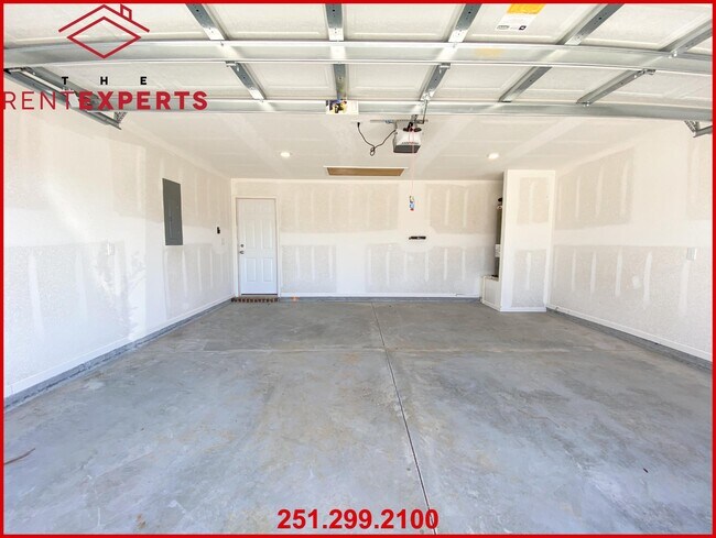 Building Photo - 8024 Irwin Loop