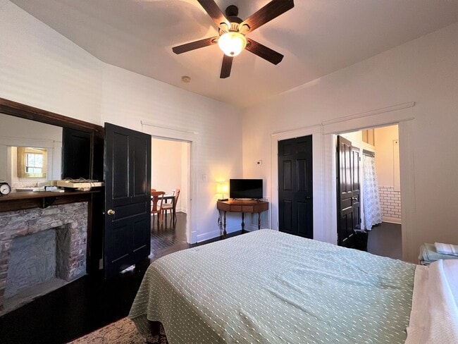 Building Photo - HISTORIC 4TH & GILL BUNGALOW STYLE HOME WITH FRONT PORCH!