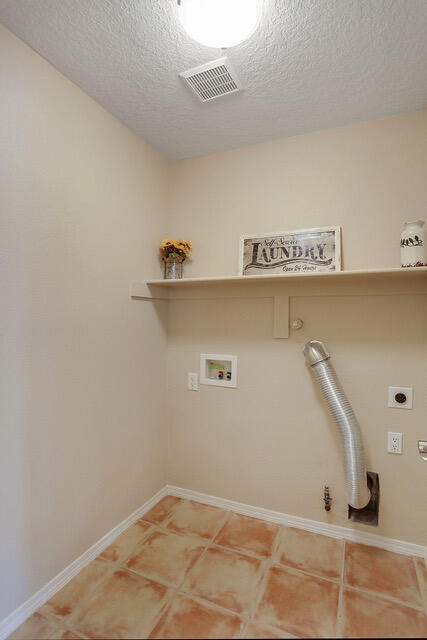 Building Photo - 6215 Goldfield Pl NE