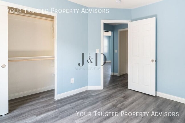 Building Photo - 4446-4448 G STREET-4448