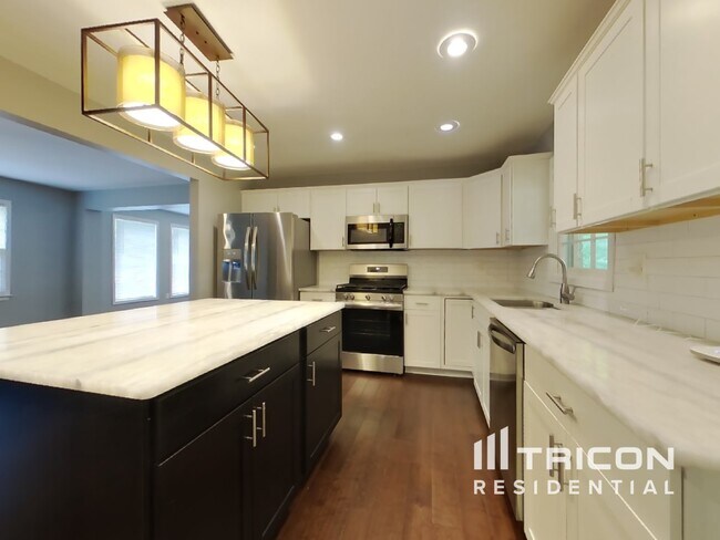 Building Photo - 4124 Lauada Dr