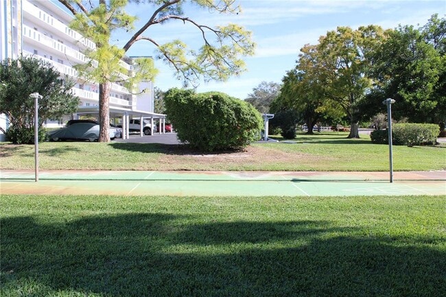 Building Photo - 4240 Ironwood Cir