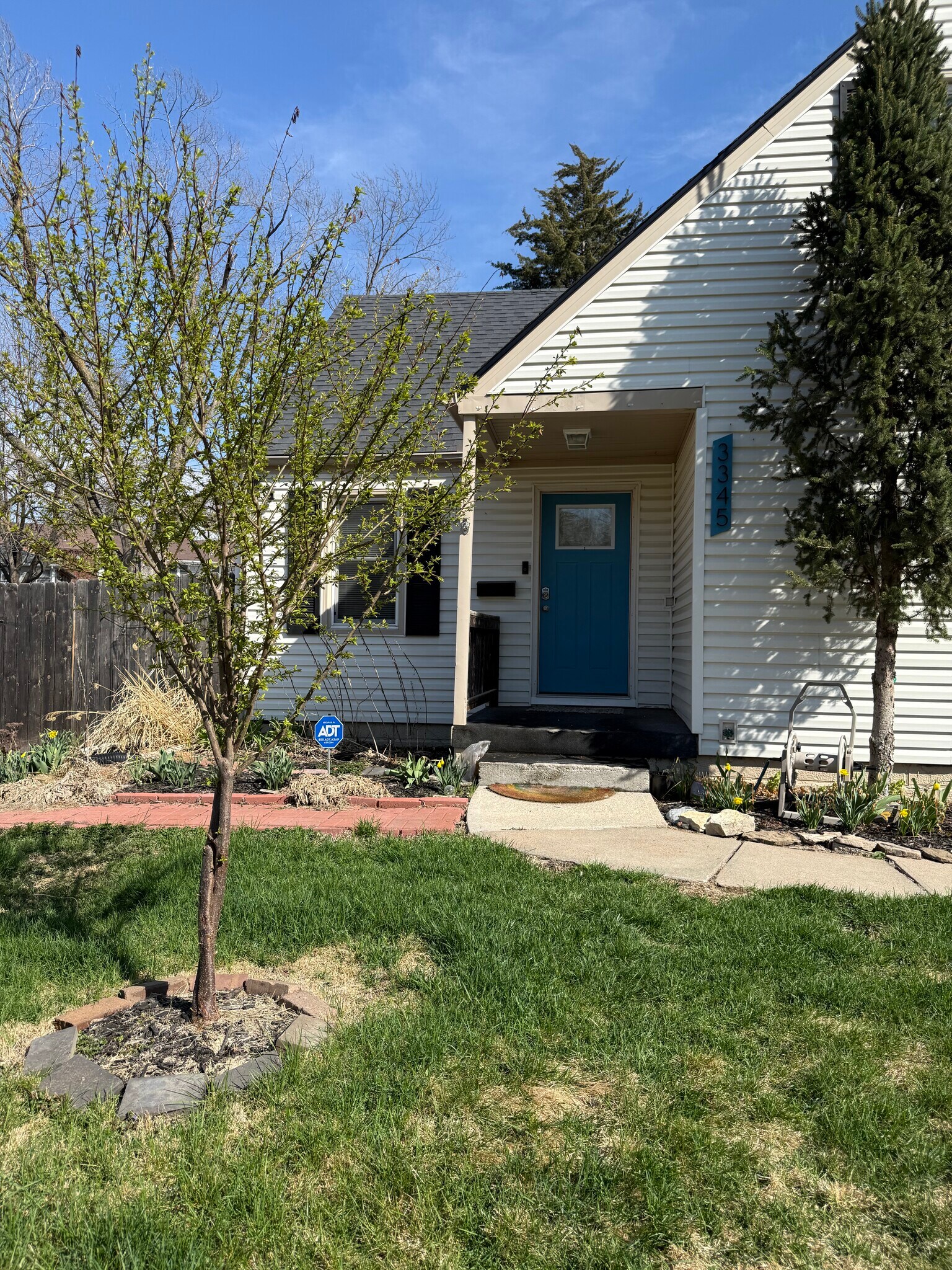 Building Photo - 3345 N 48th Ave