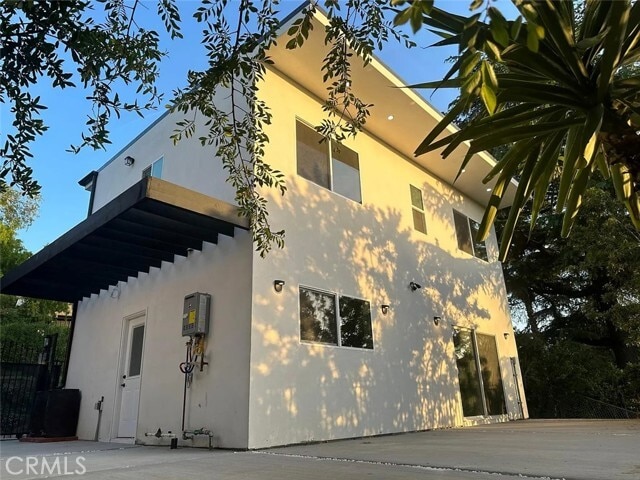 Building Photo - 22823 Crespi St