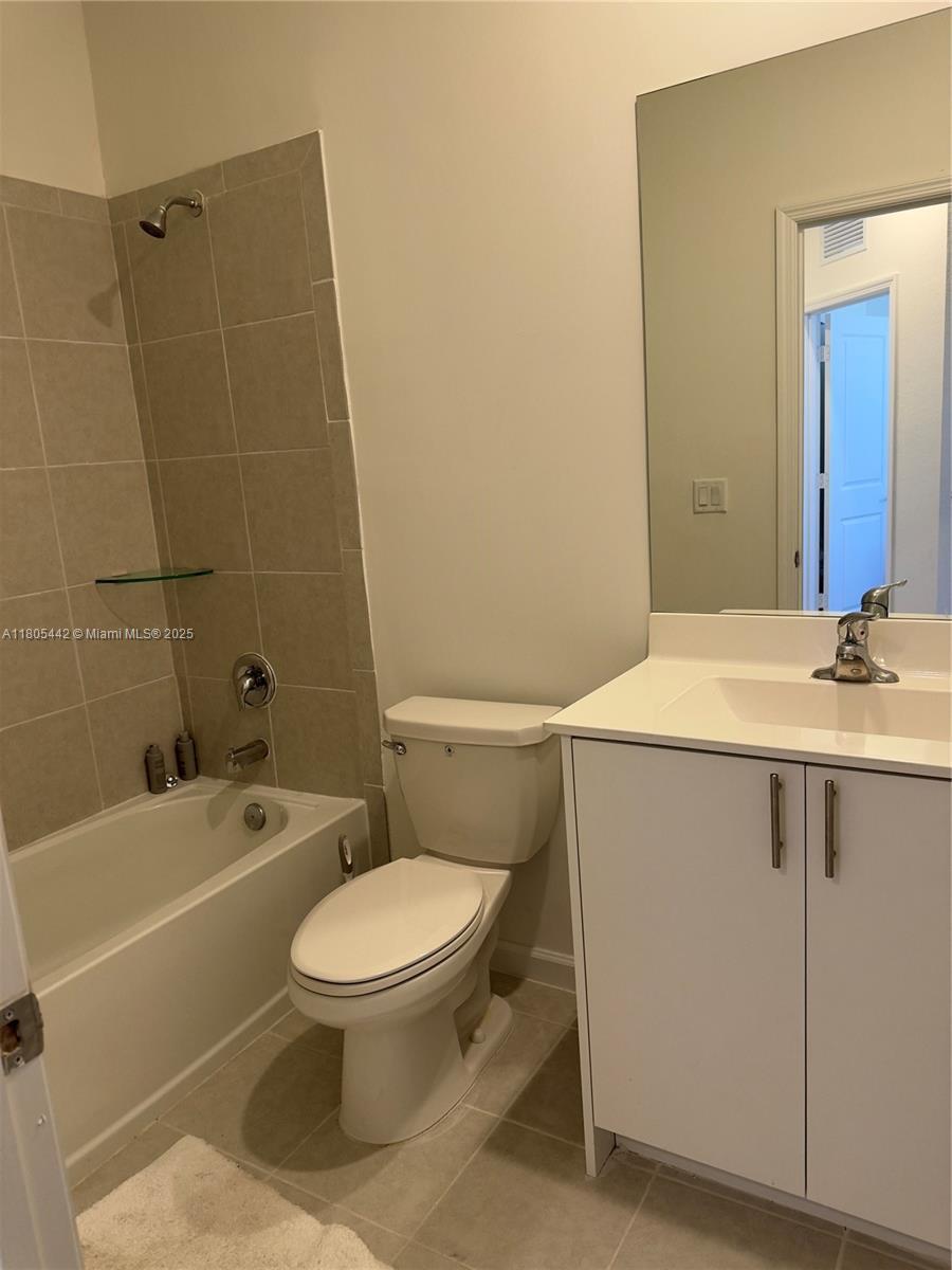 Building Photo - 16220 SW 288th Ter