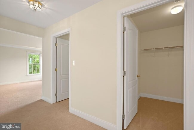 Building Photo - 23353 Lennoxville Way