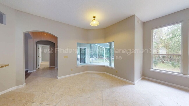 Building Photo - 11861 Lake Fern Dr