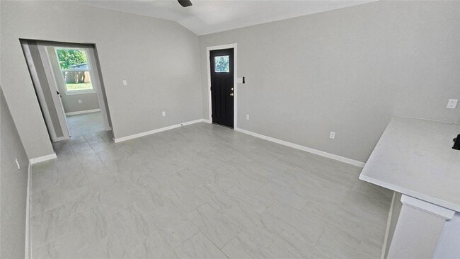 Building Photo - 8454 Blankenship Dr