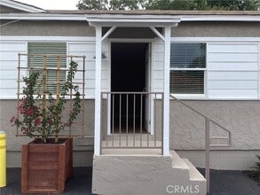 Building Photo - 3295 Rubidoux Blvd