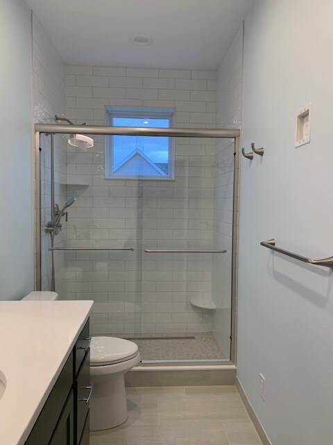 Building Photo - 2451 Thurman Ave