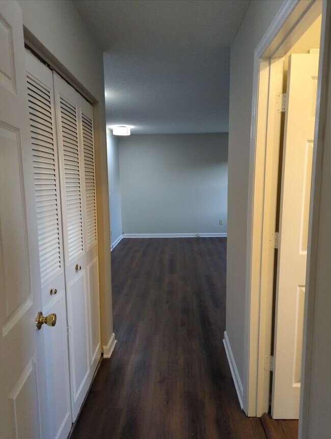 Building Photo - 4669 Cary Ln