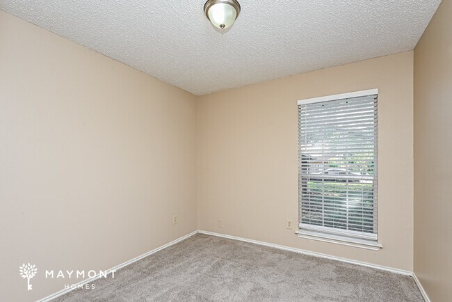 Building Photo - 3909 Anewby Way