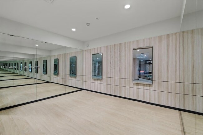 Building Photo - 101 Diplomat Pkwy