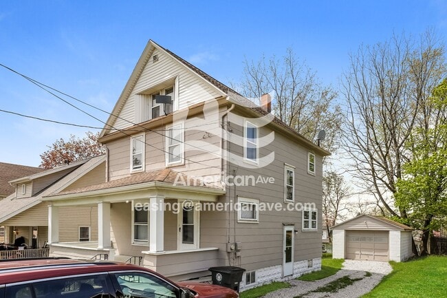 Building Photo - 2074 16th St SW