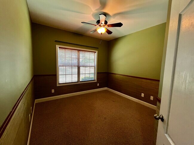 Building Photo - 451 Moriah Ln