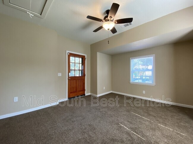 Building Photo - 4321 W 13th St