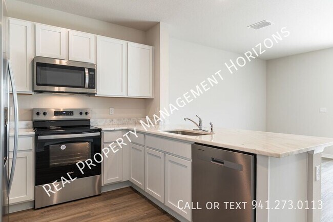 Building Photo - 17769 Crescent Moon Lp