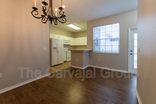 Building Photo - 13175 Center Square Dr