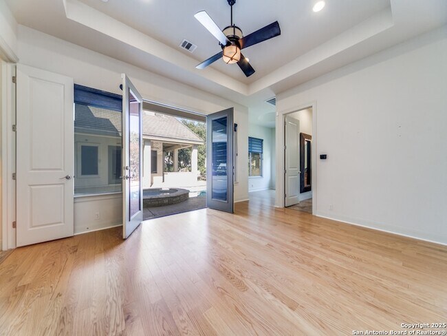 Building Photo - 16 Liser Glen