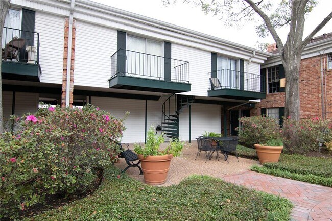 Building Photo - 3402 Timmons Ln