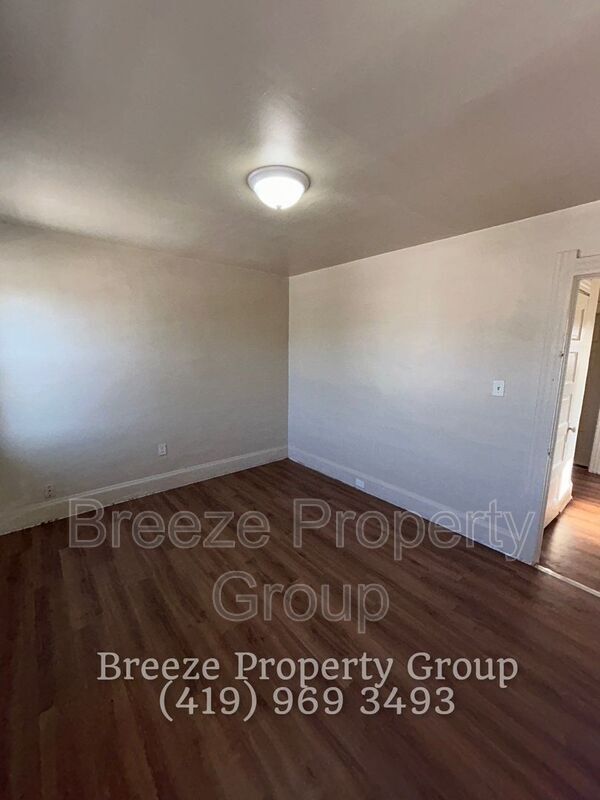 Building Photo - 1537 Remington St