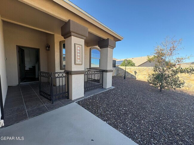 Building Photo - 12220 Branell Ln