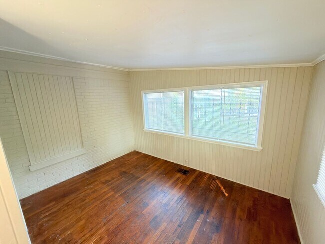 Building Photo - Charming 3-Bedroom Home in Memphis, TN — Move-In Special!