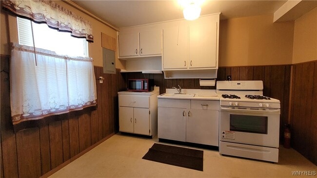 Building Photo - 6 Balzac Ct