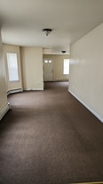 Building Photo - 157 Magnolia St